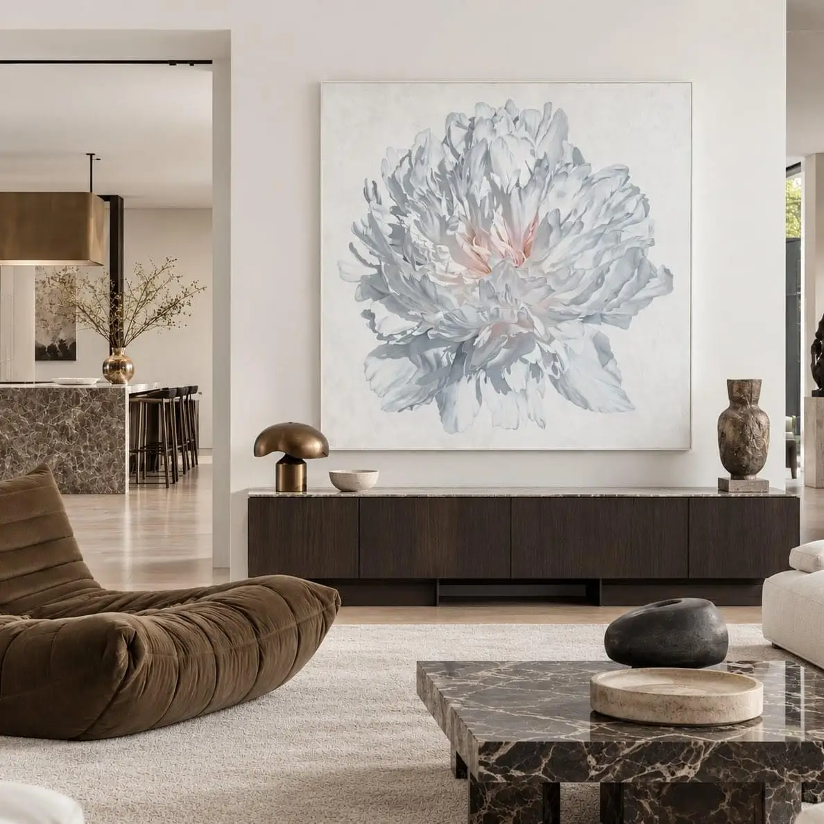Peony Portrait 1826 insitu
